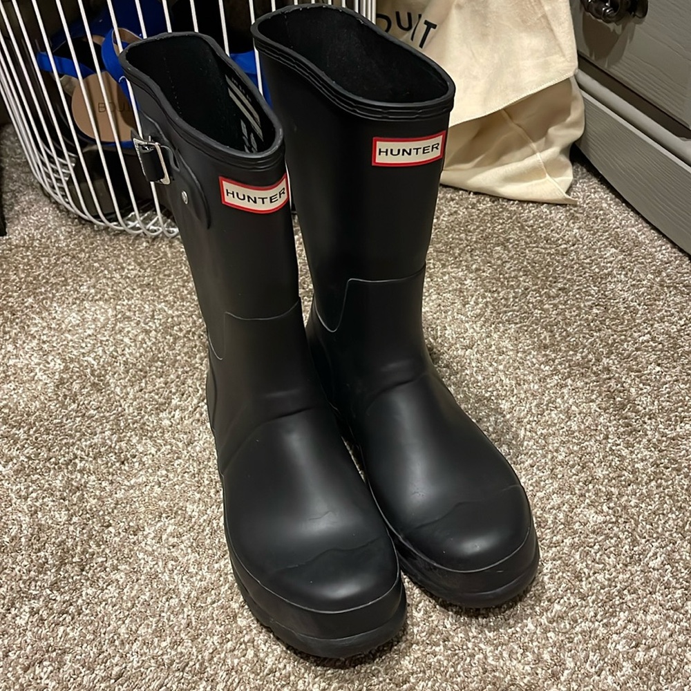 Like new! Hunter Original Short Matte. M10/W11.5